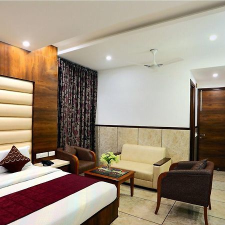 Hotel The Grand Inn Jammu Exterior foto